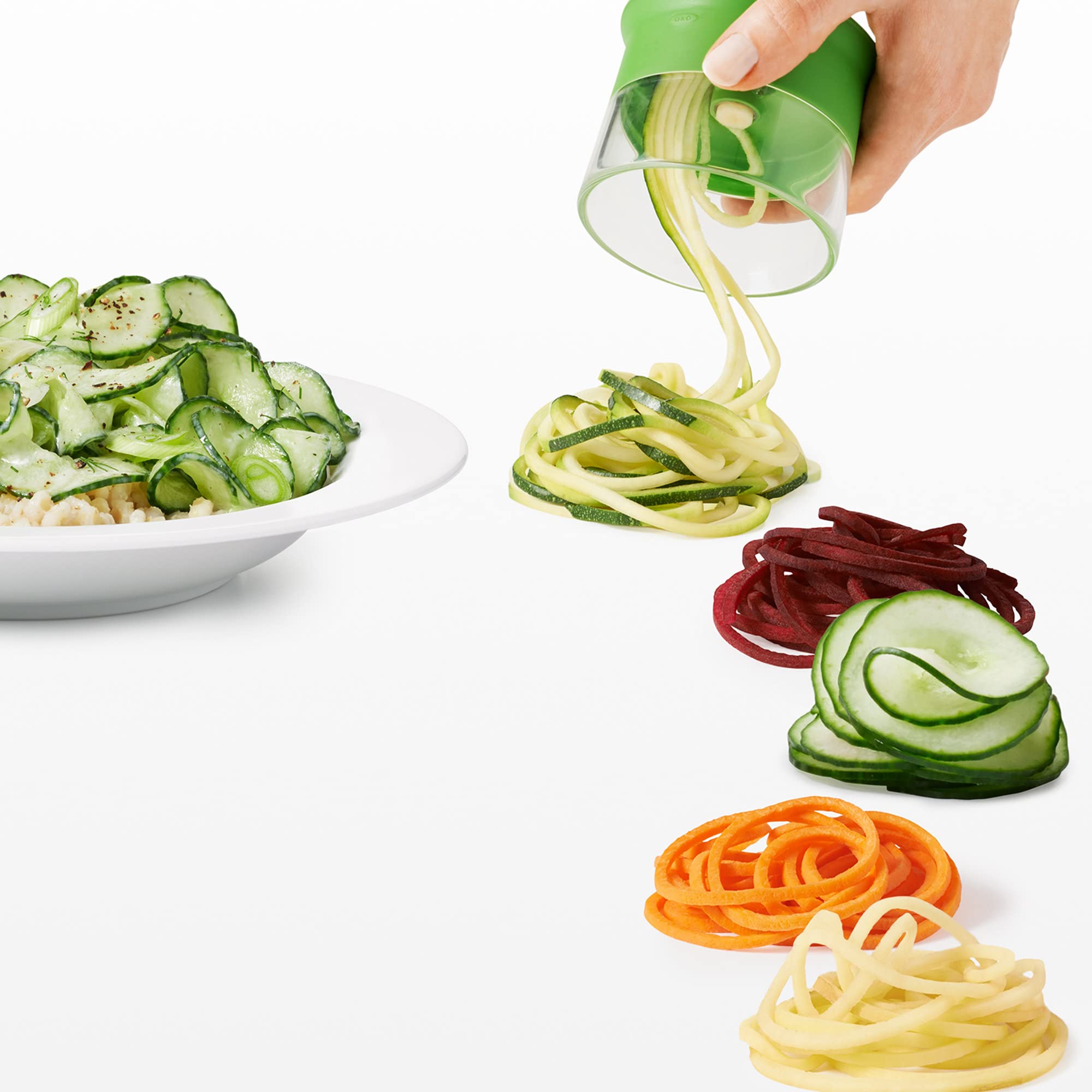 OXO spiraliseur fettuccine en usage pour plats consistants et cuisson homogène