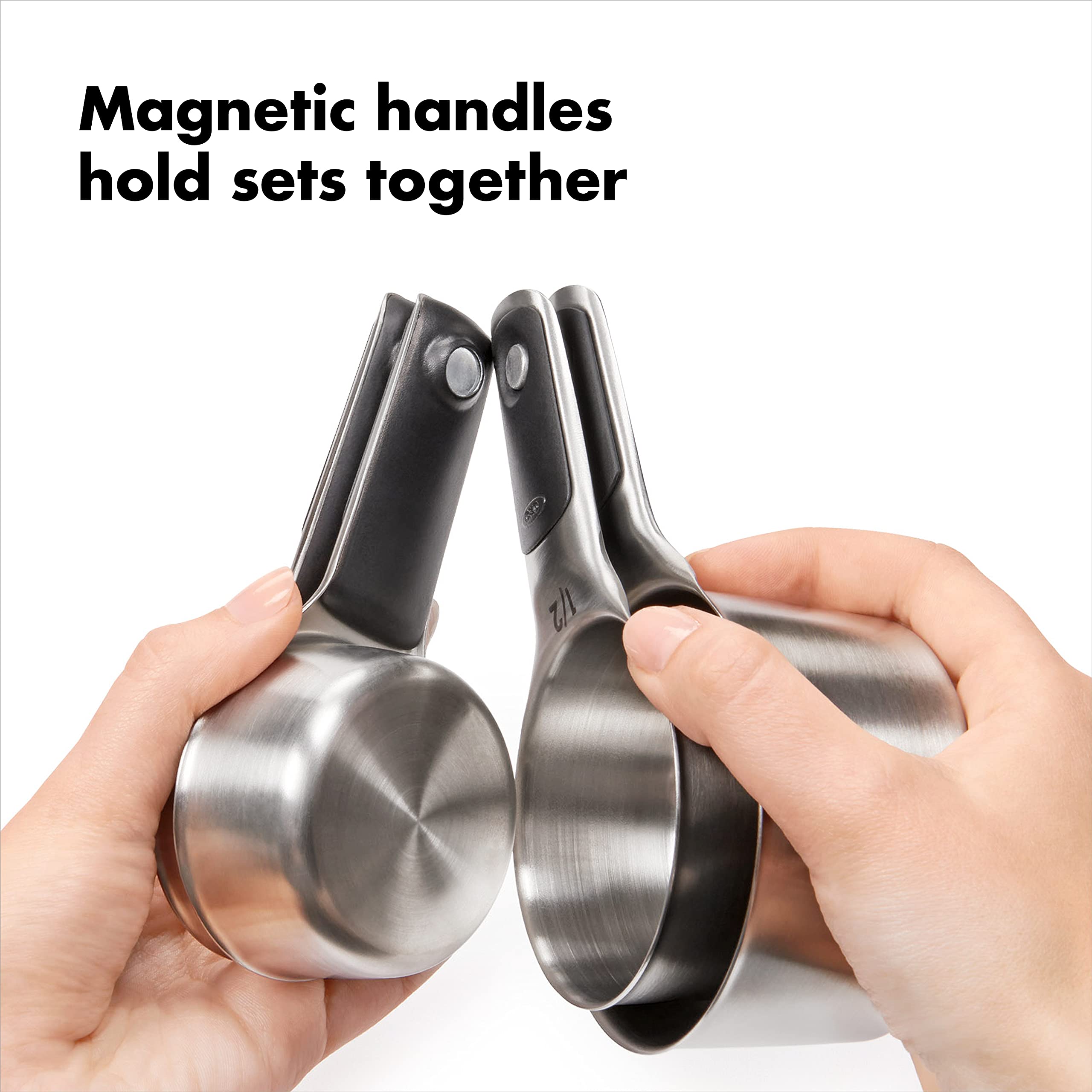 OXO tasses et cuillères empilées magnétiquement, rangement ordonné