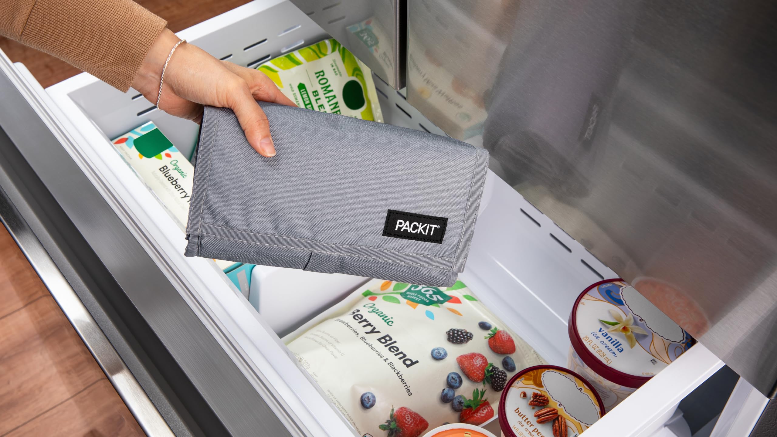 PackIt sac en situation bureau avec lunch et boisson gardés frais pour pause