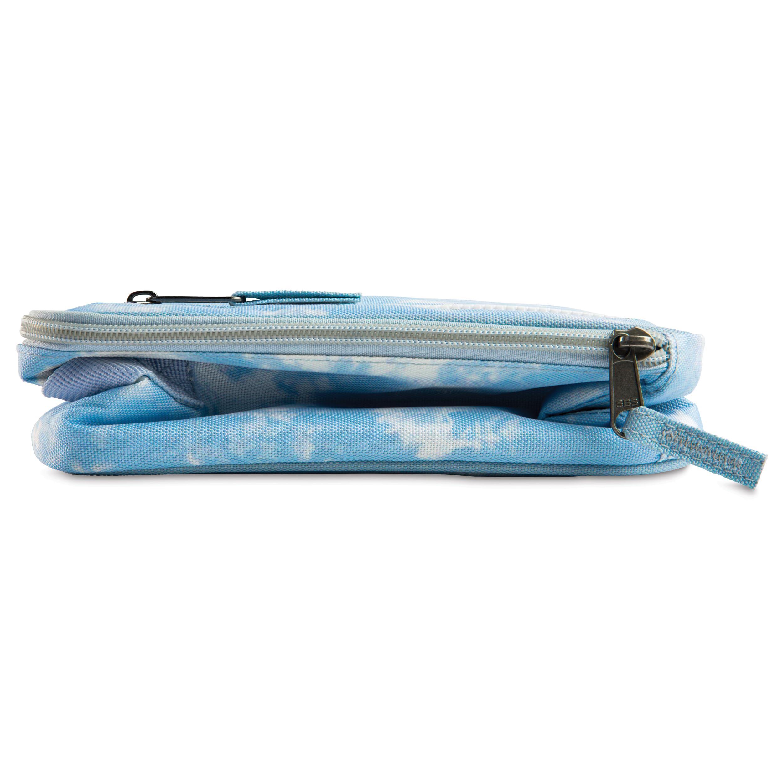 PackIt Freezable Classic Blue Sky dans un congélateur prêt à être utilisé, maintien du froid