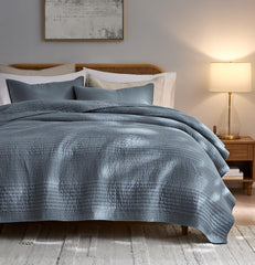 palassio face avant de la couette rayée bleu gris bénéfice esthétique apaisant