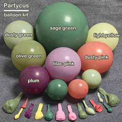 Partycus guirlande installée pour baby shower créant ambiance douce