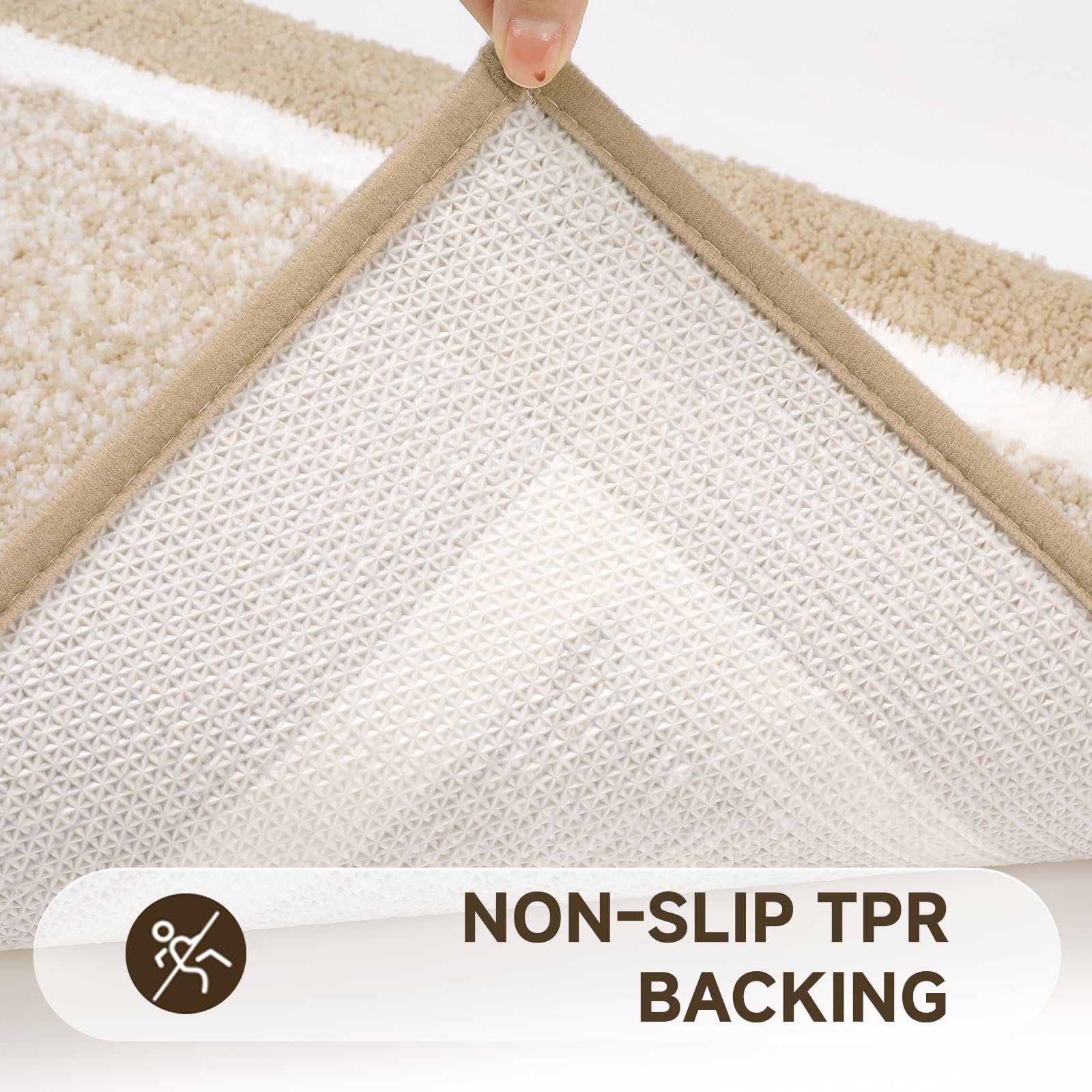 Pauwer tapis en situation salle de bain ajoutant ambiance chaleureuse