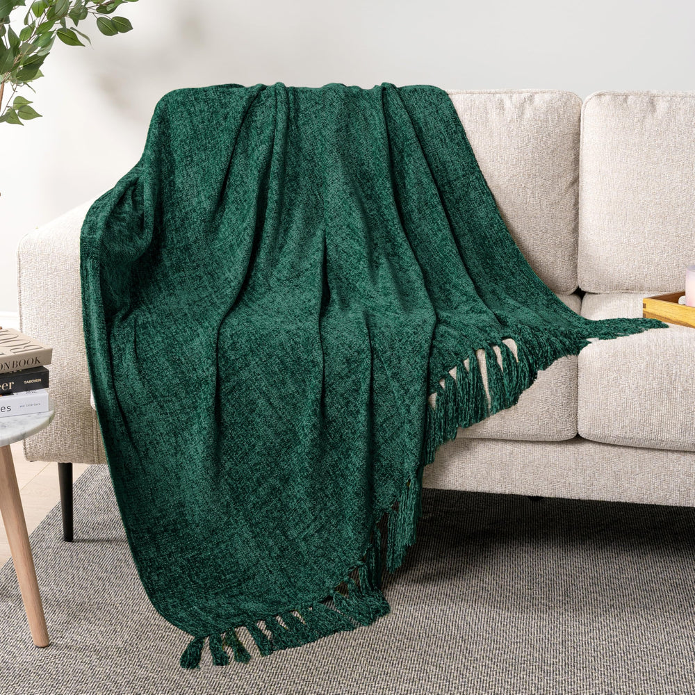 PAVILIA détail franges mettant en valeur finition décorative durable