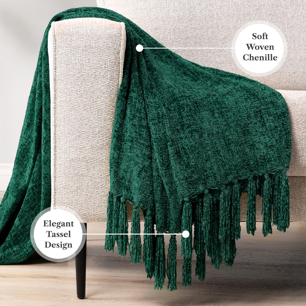 PAVILIA plaid plié sur lit offrant rangement compact et esthétique