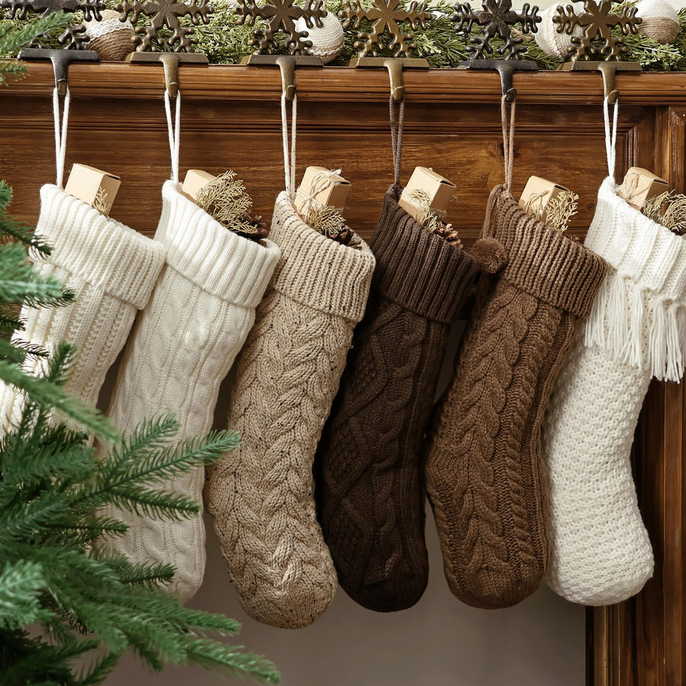 Pawliss comparaison de taille avec cadeaux montrant capacité de rangement pratique