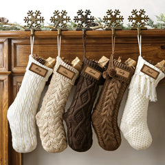 Pawliss gros plan tricot cable knit montrant texture robuste