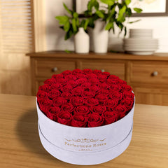 Perfectione Roses dans salon posé sur table, apporte élégance sans entretien