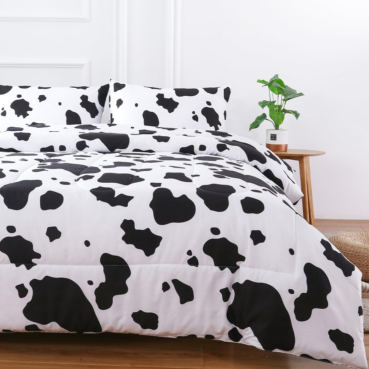 PERFEMET face avant de la couette montrant le motif vache et style moderne