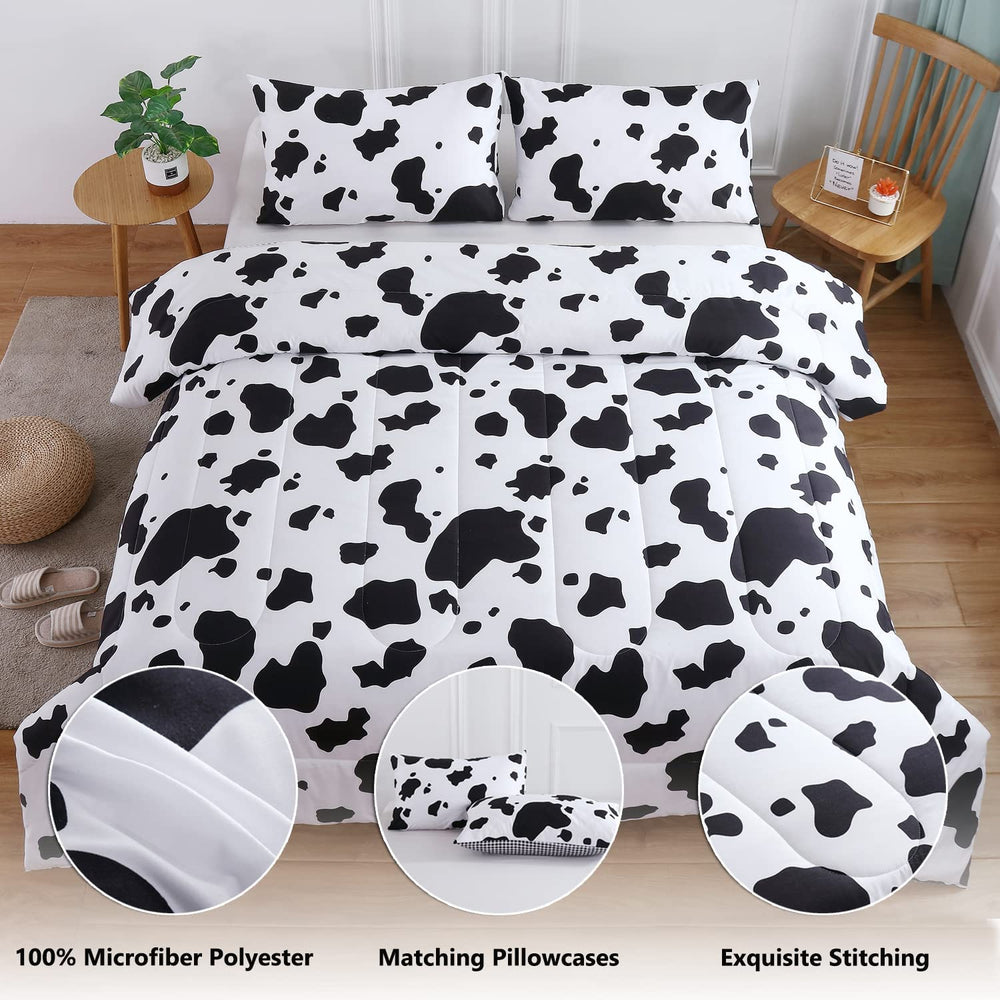 PERFEMET couette posée sur lit montrant le motif noir et blanc décoratif