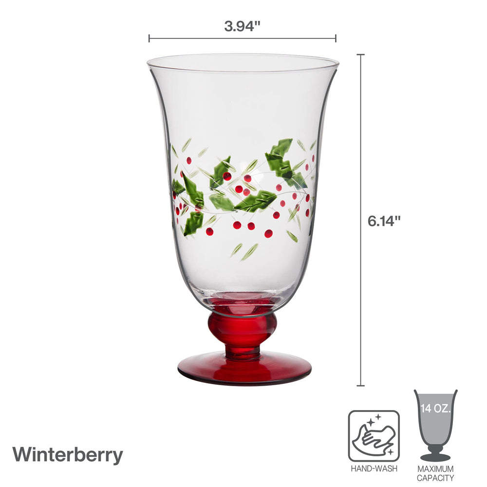 Pfaltzgraff base teintée rouge ajoutant une touche festive