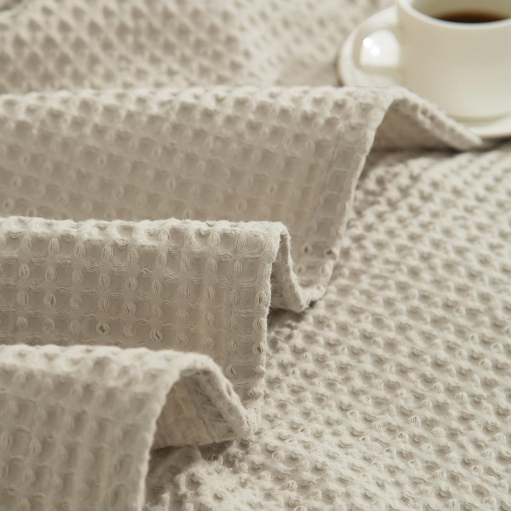 PHF couverture en situation chambre Linen/Stone ambiance apaisante