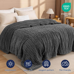 PHF couverture posée sur lit queen montrant couverture couvrante et chaleureuse