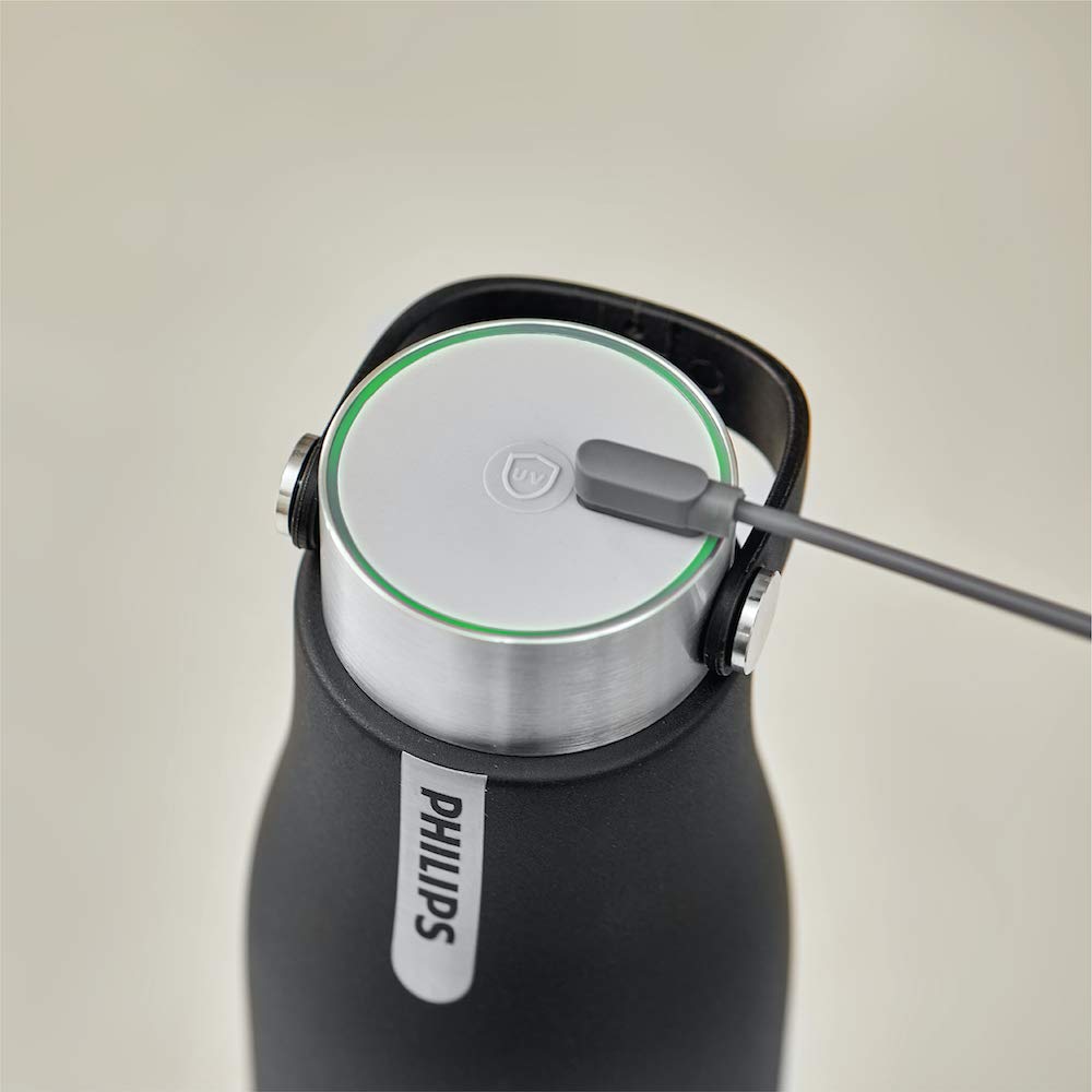 PHILIPS GoZero goulot ouvert montrant nettoyage et remplissage facile