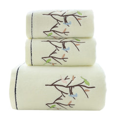 Pidada serviette de bain vue avant, finition élégante et absorption optimale