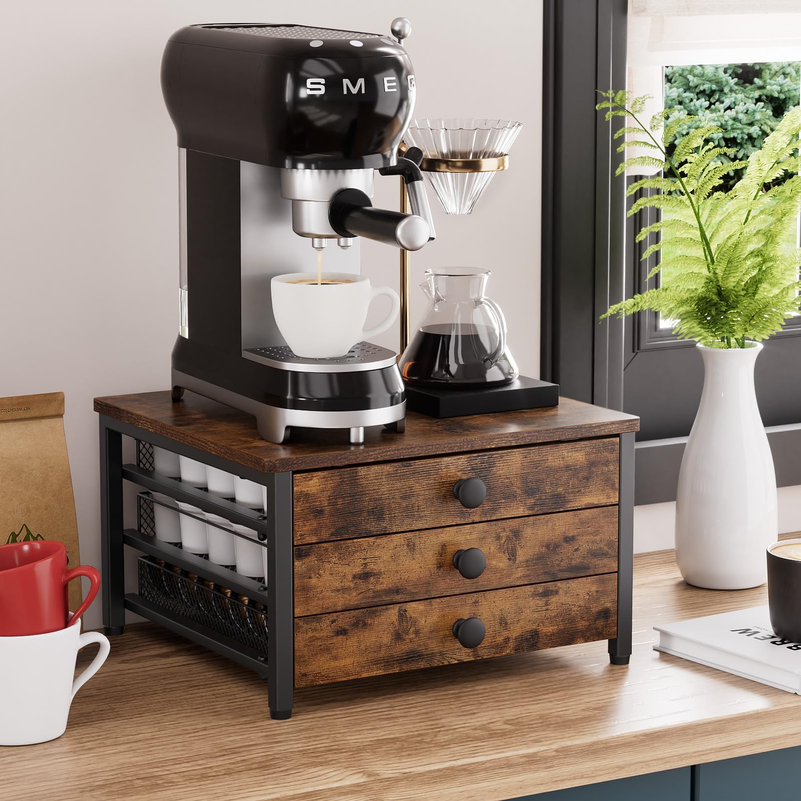 Plaviya comparaison taille avec main, compact et peu encombrant