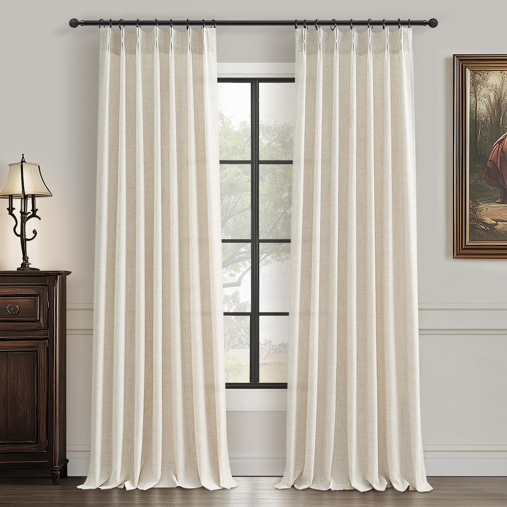 PleatedDrapes face avant montre le plissé élégant et améliore le décor