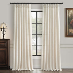 PleatedDrapes face avant montre le plissé élégant et améliore le décor