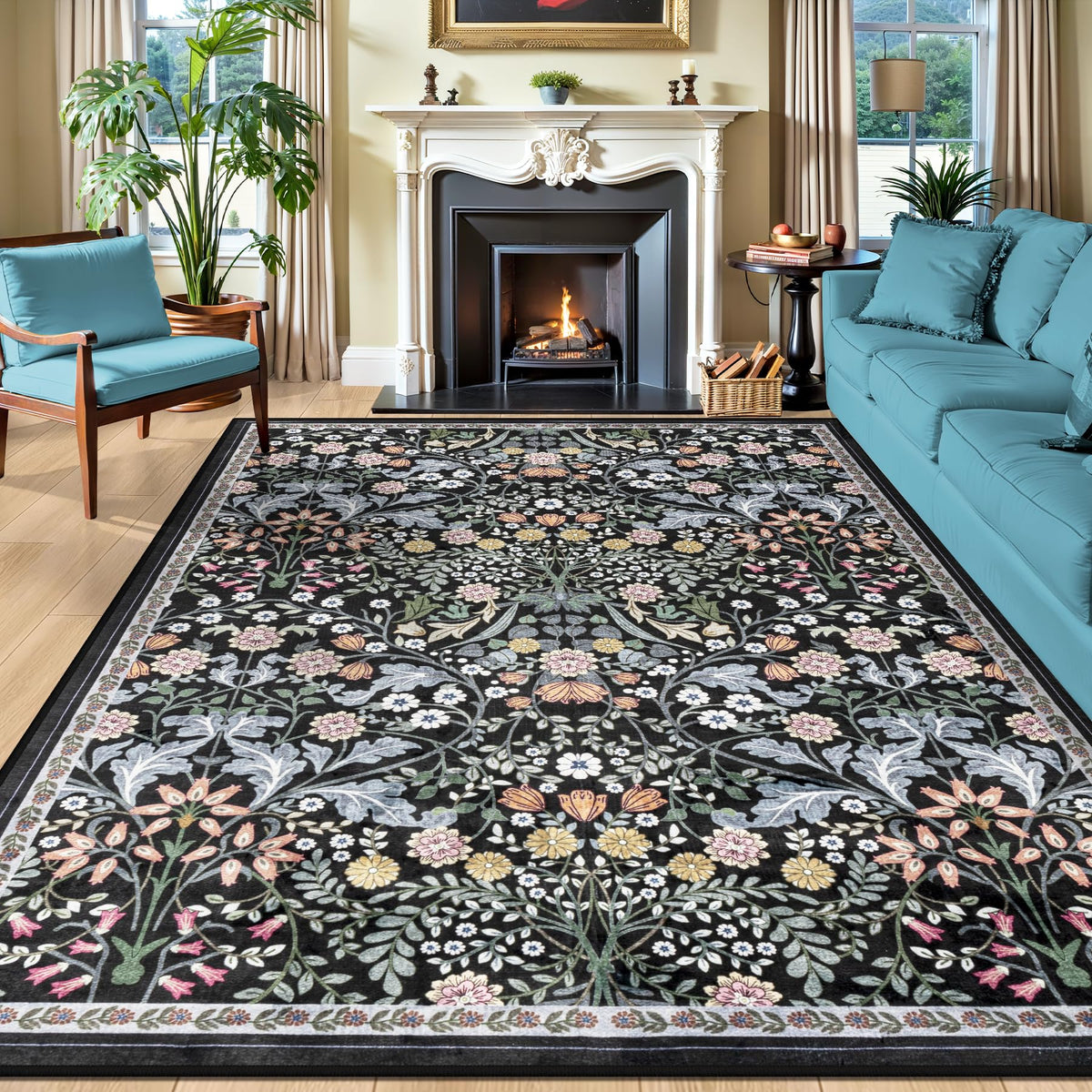 PLHXFR vue avant du tapis 8x10 noir floral, apporte chaleur décorative