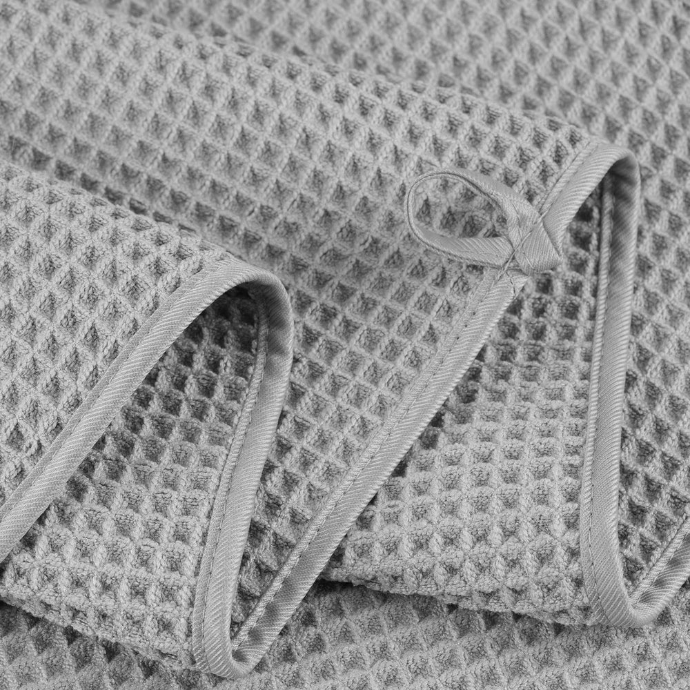 POLYTE serviette pliée compactement prête pour voyage et rangement gain de place