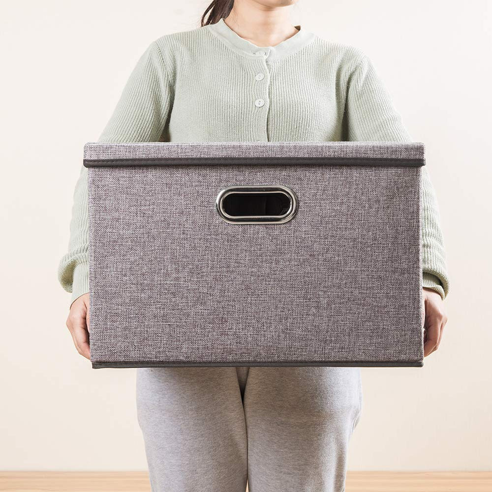 PRANDOM boîte dans une chambre lifestyle montrant intégration déco et utilité