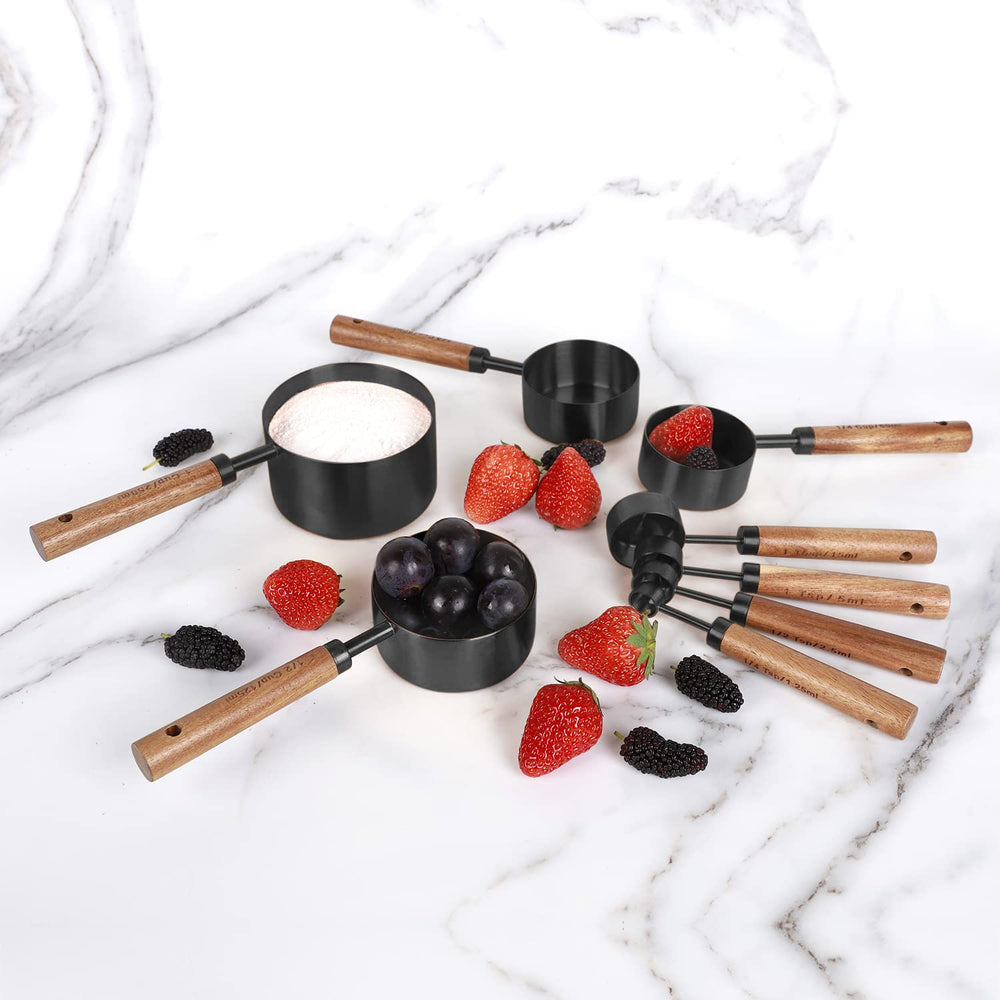 PRETTYFINE mise en scène dans une cuisine moderne, finition esthétique et fonctionnelle