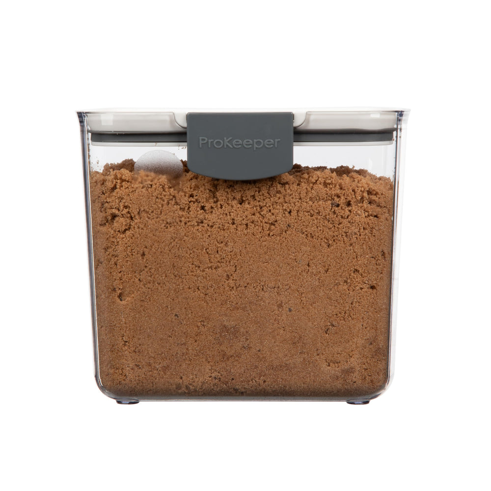 ProKeeper ensemble sur plan de travail illustrant usage quotidien organisé