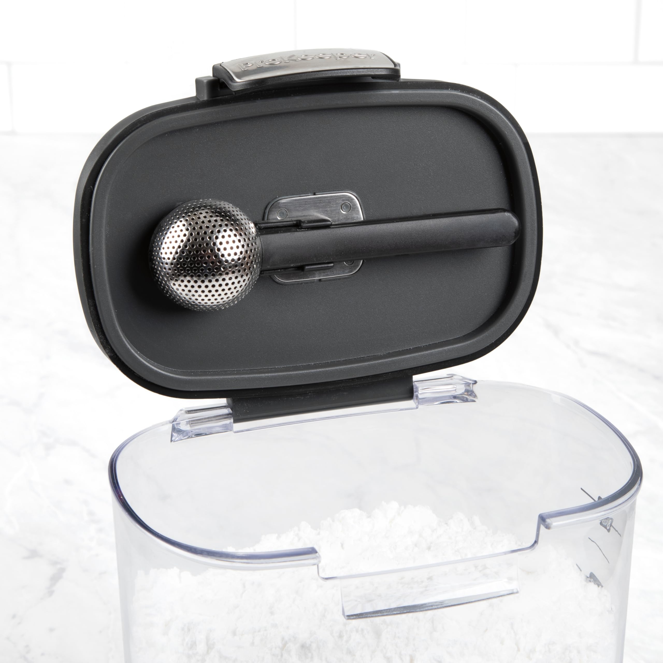 ProKeeper insert en terre cuite dans Brown Sugar Keeper évite les grumeaux