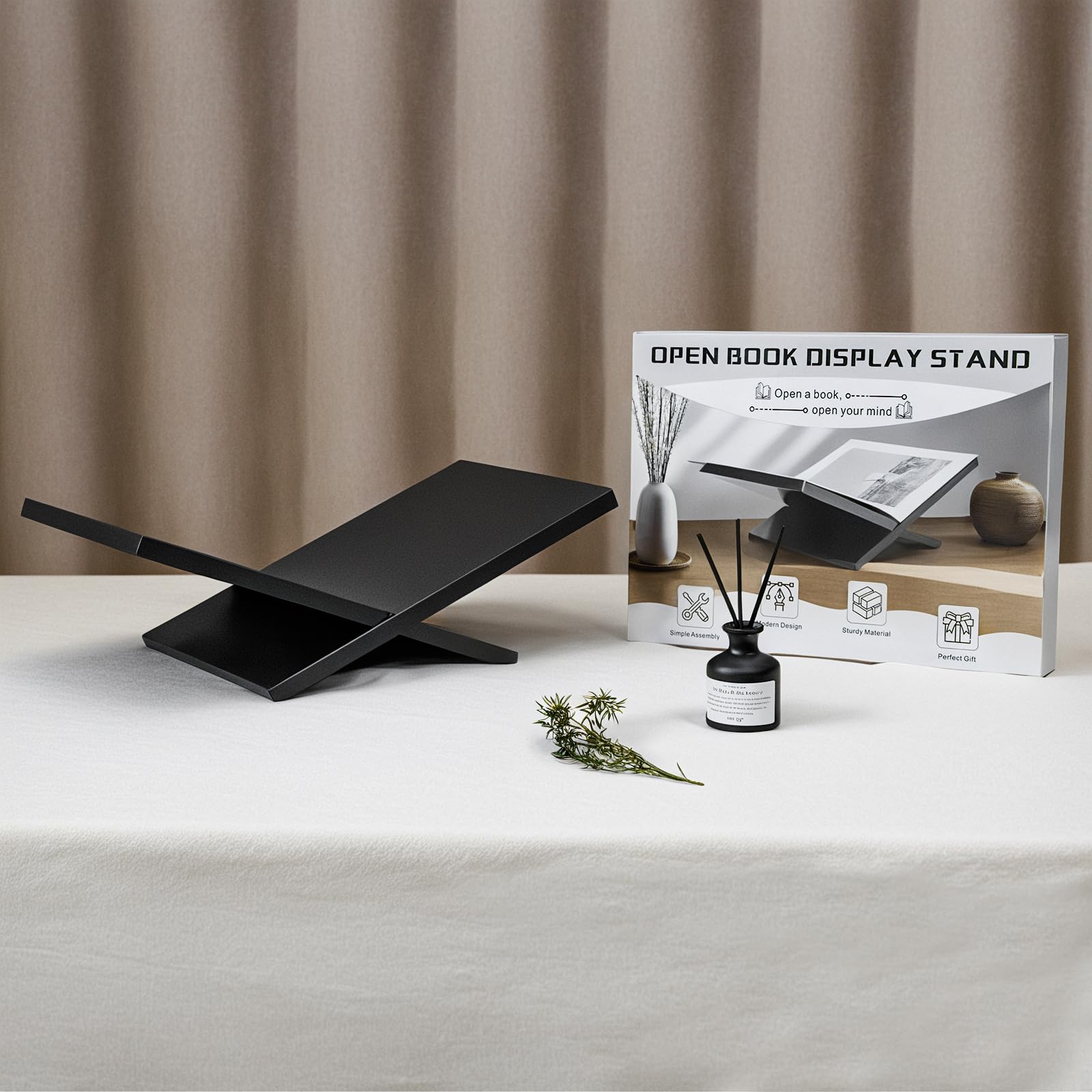 PUERSI mise en scène salon exposant livre comme point focal décoratif