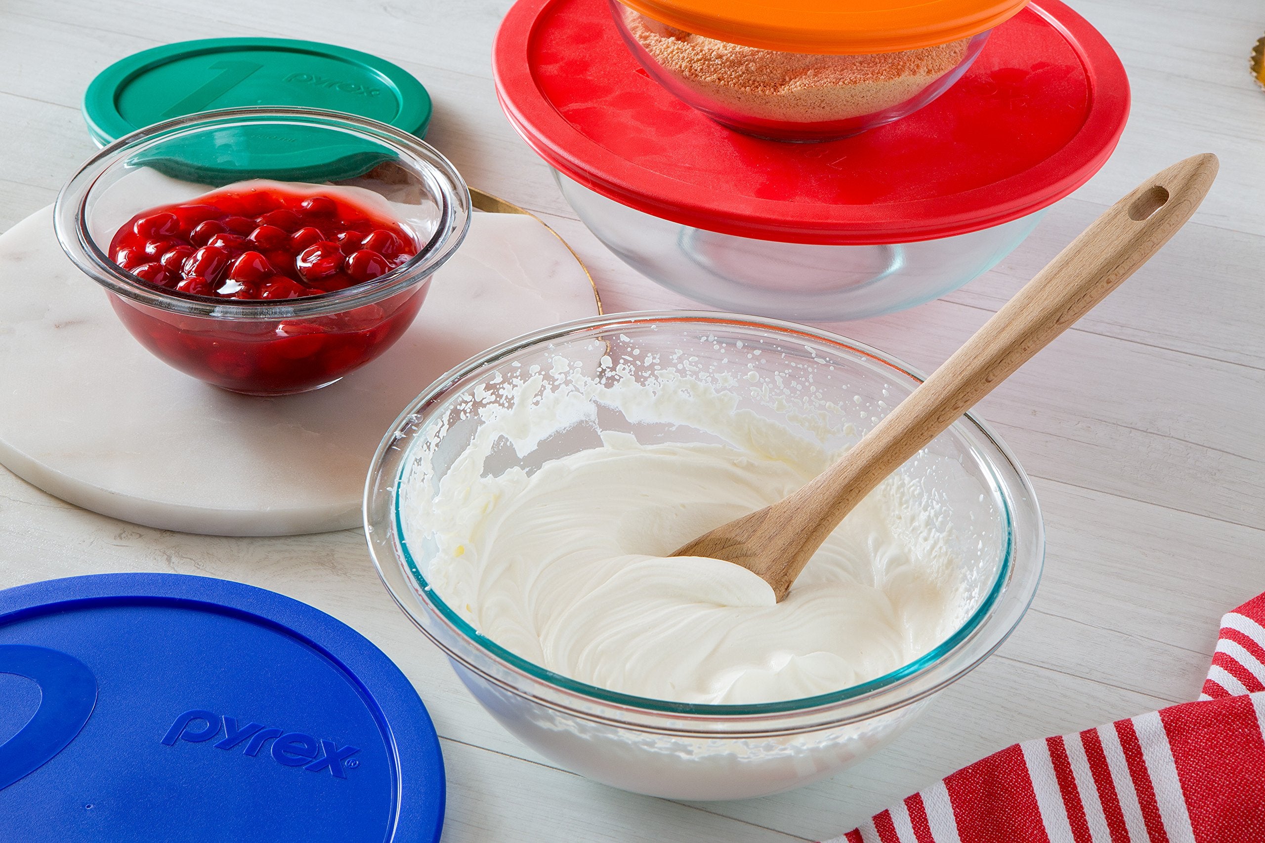 Pyrex bol Prepware en usage battage œufs préparation rapide et propre