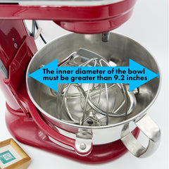 Batteur QAP monté sur un mixeur Bowl-Lift KitchenAid illustrant l'ajustement
