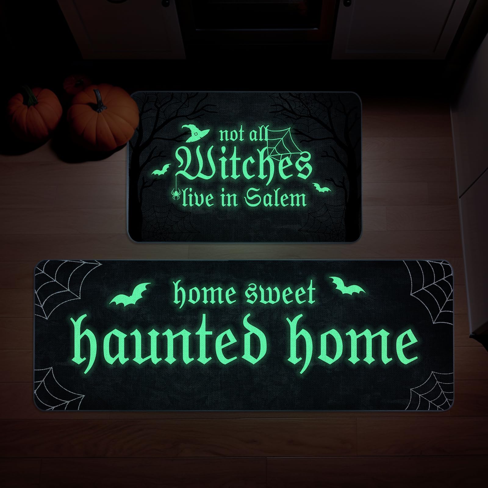 QIONG MENG face avant du tapis Halloween montrant le motif festif et protecteur