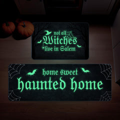 QIONG MENG face avant du tapis Halloween montrant le motif festif et protecteur