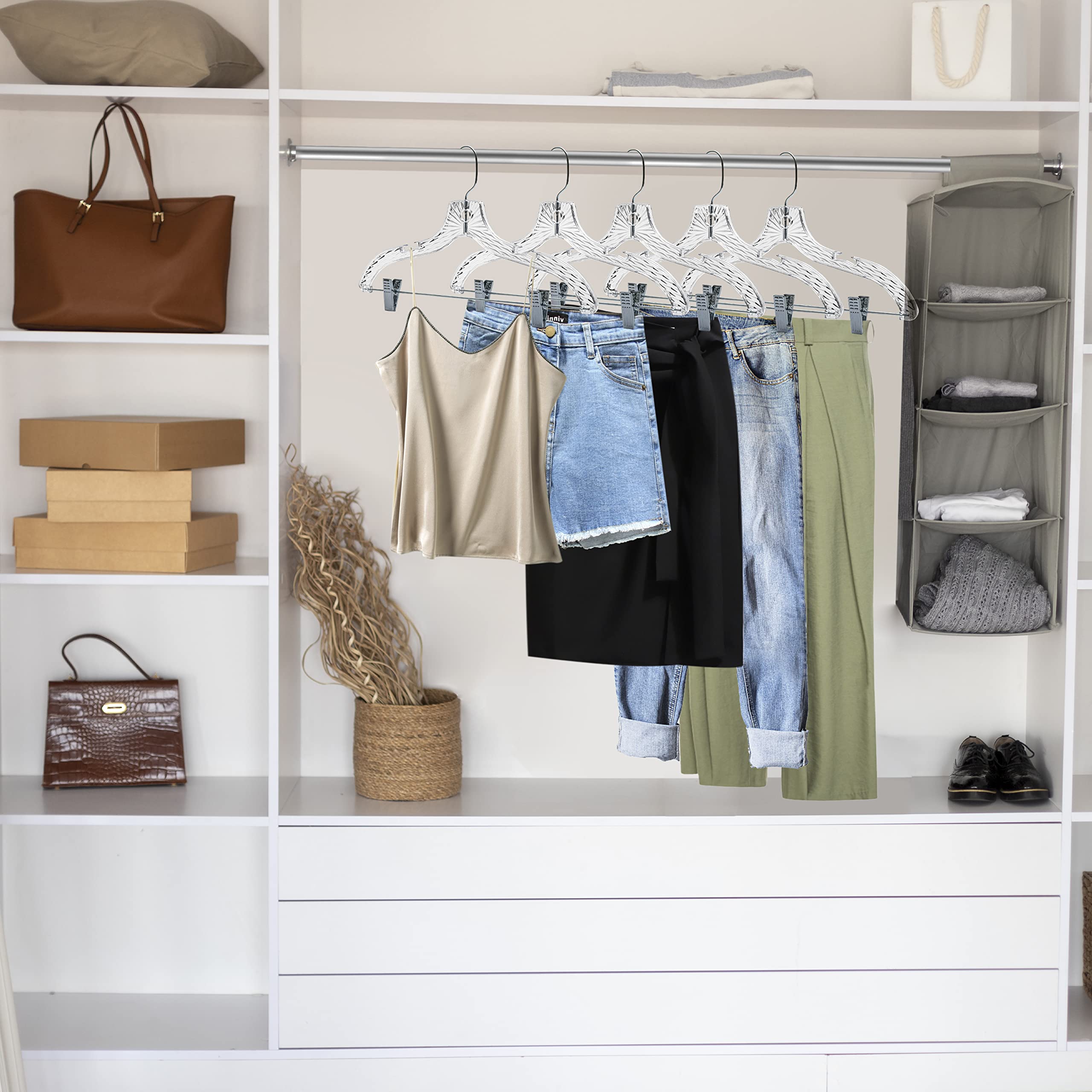 Quality Hangers — lot de 12 emballé, rangement prêt à l’emploi