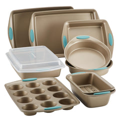 Rachael Ray vue frontale du set 10 pièces montrant finition latte et poignées agave blue, facilite organisation