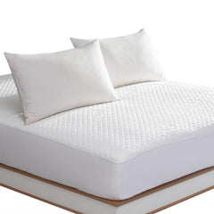 Reaks housse matelas face avant montrant protection propre et élégante