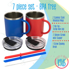 Real Deal Steel mug en usage avec chocolat chaud protégeant les mains