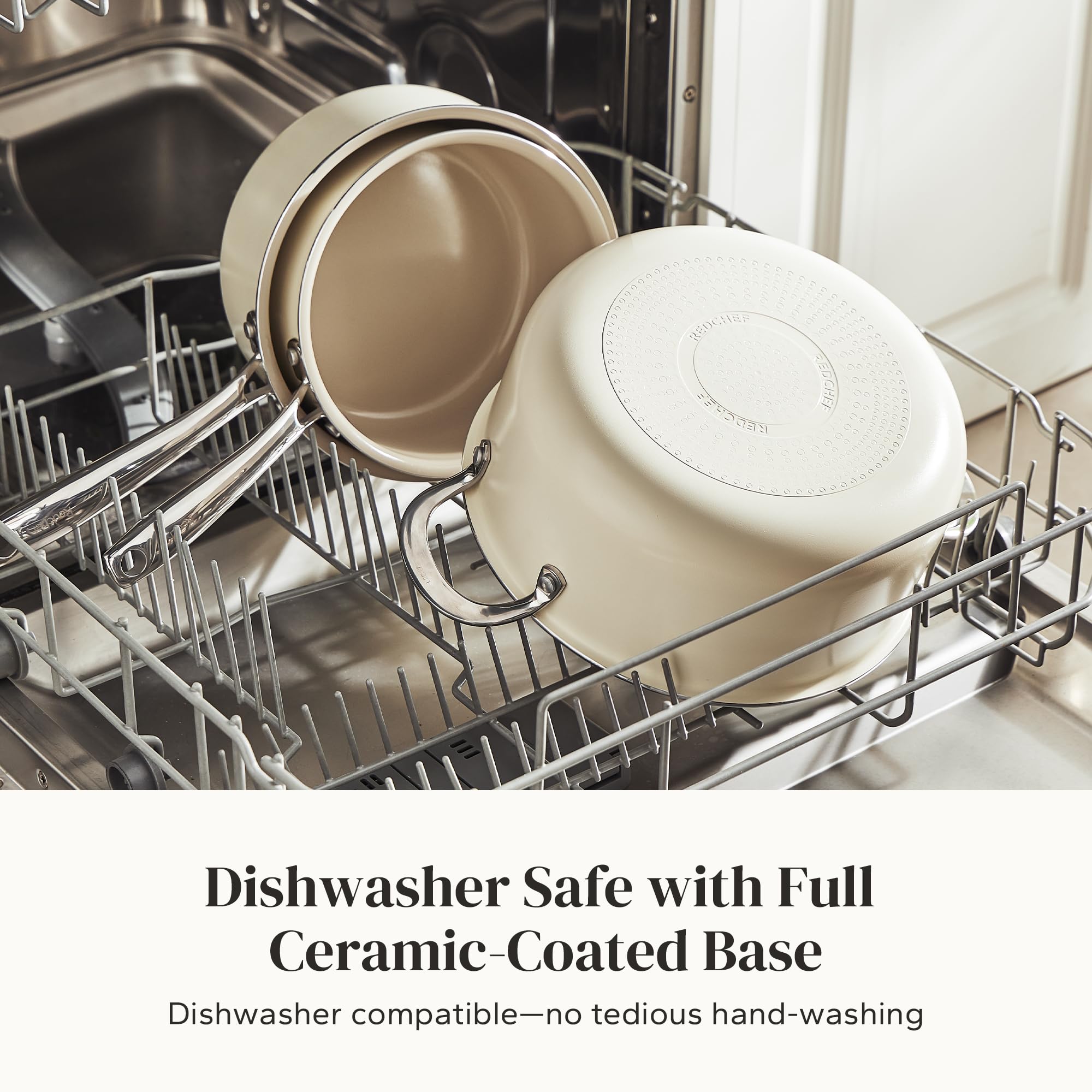 Casseroles Redchef en cours d'utilisation sur plaque induction, cuisson contrôlée