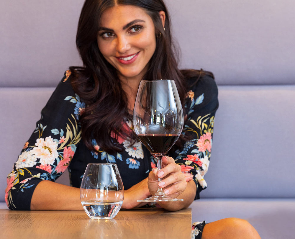 Riedel gros plan bol cristal révélant brillance et arômes