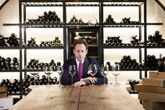 Riedel gros plan sur texture diamantée du calice pour meilleure aération