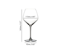 Riedel verre Extreme tenu en main facilitant prise confortable