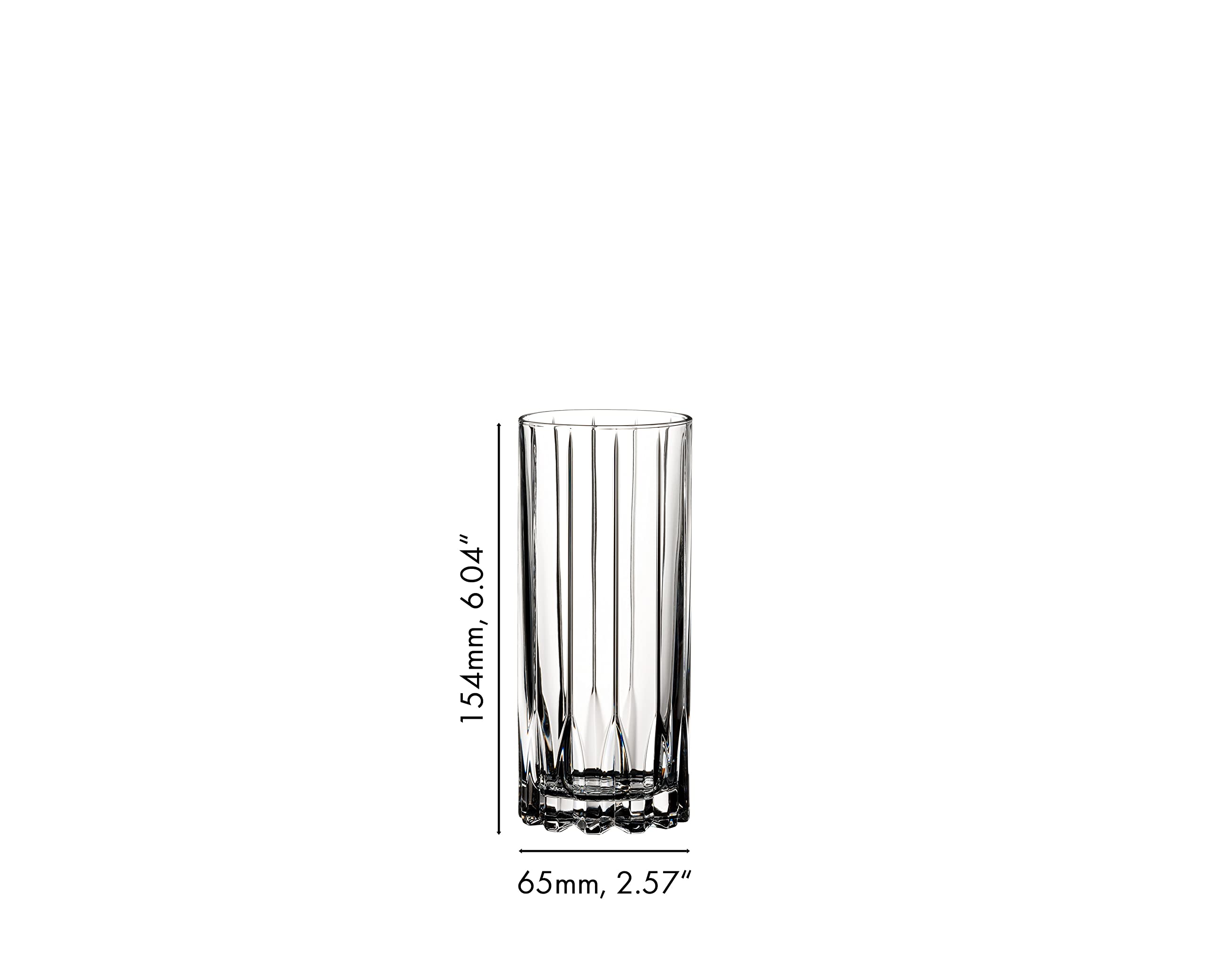 Riedel comparaison taille à la main indiquant dimensions pratiques