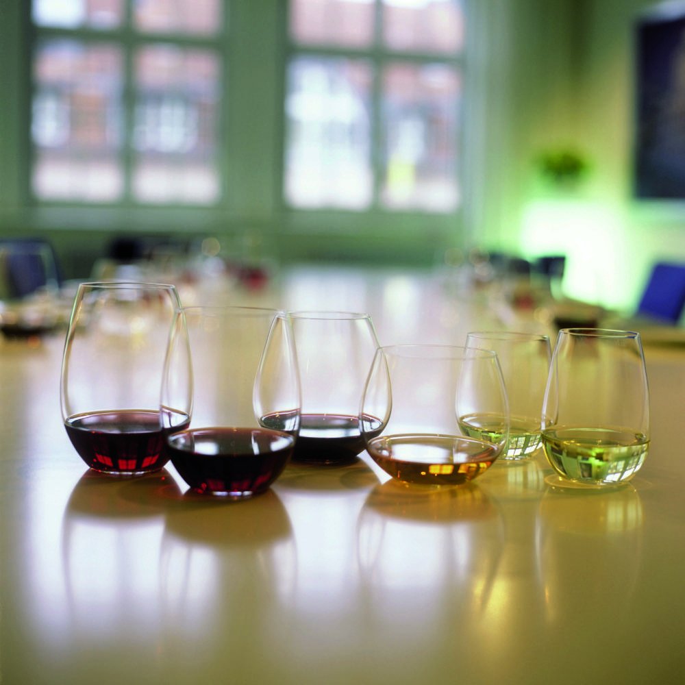 Riedel O Wine Tumbler gros plan cristal fin mettant en valeur la finesse et la brillance