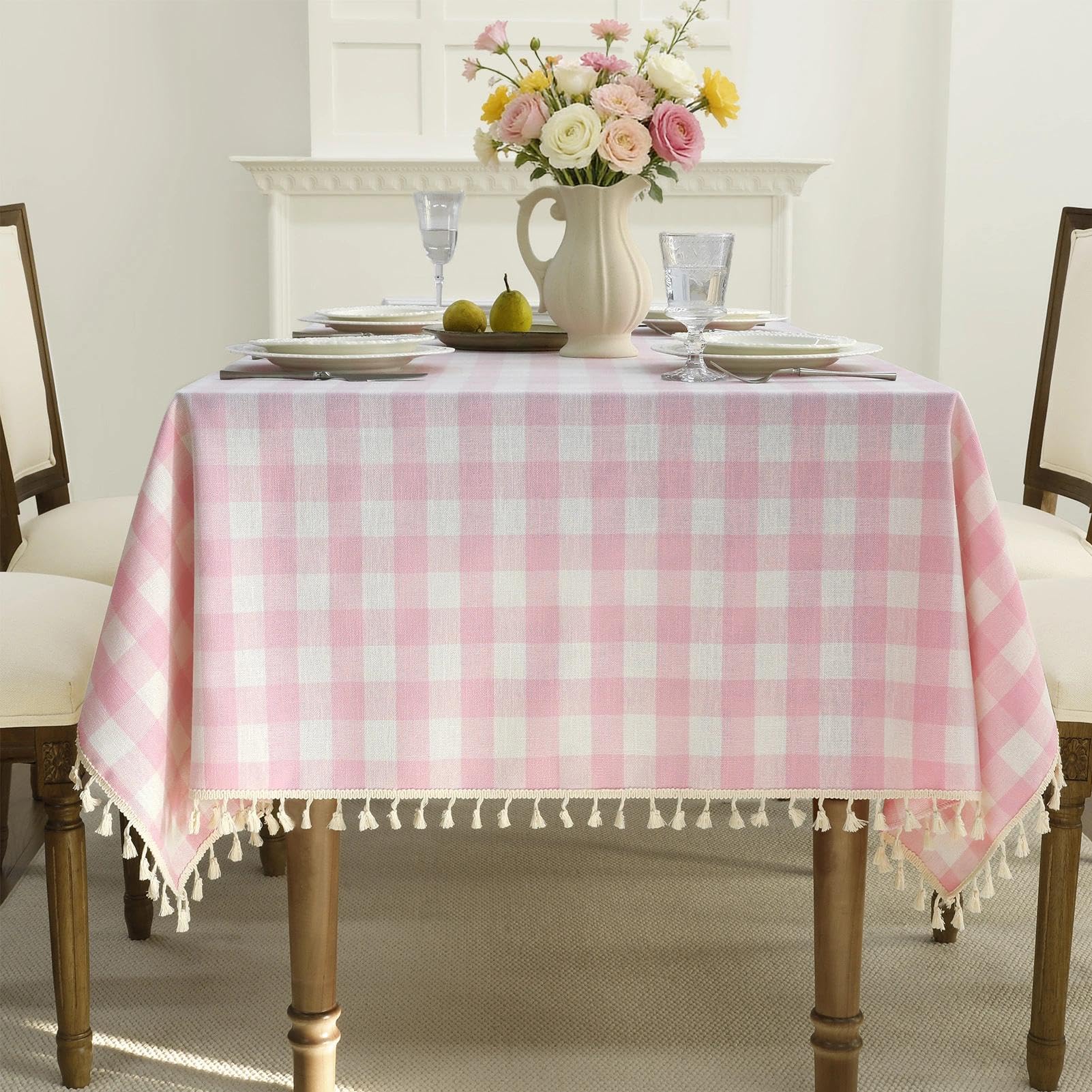 Romanstile nappe face avant rose gingham apportant charme convivial