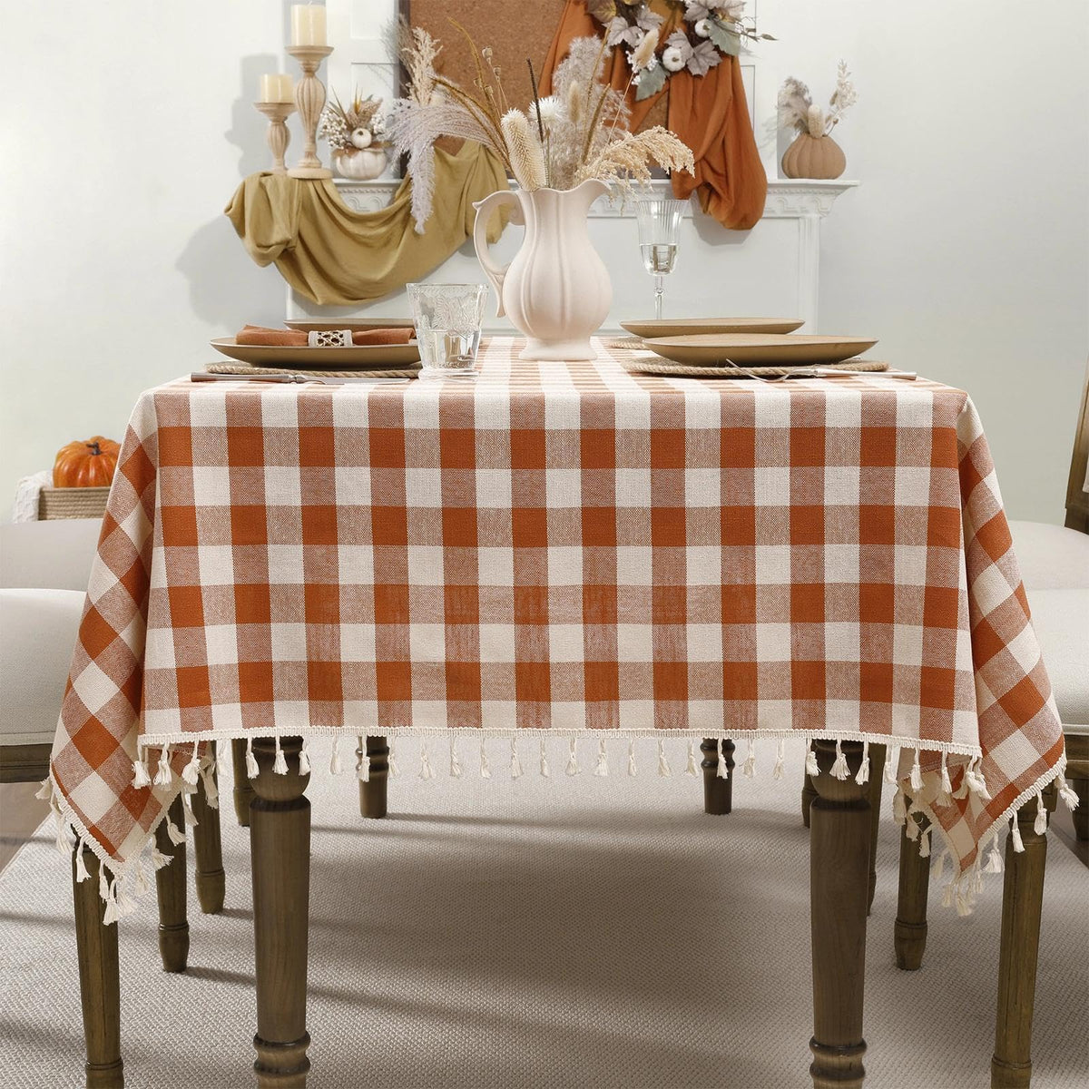 Romanstile nappe rectangulaire vichy vue face apportant ambiance chaleureuse