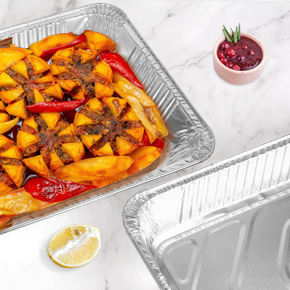 Roponan plat dans four illustrant résistance à haute température pour cuisson