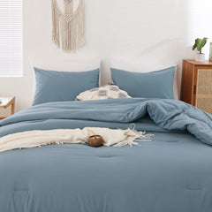 ROSGONIA couette installée sur lit d'ado apportant ambiance cosy et moderne
