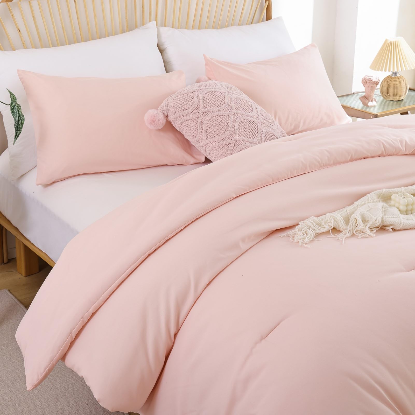 ROSGONIA couette sur lit dortoir style cosy et gain d'espace