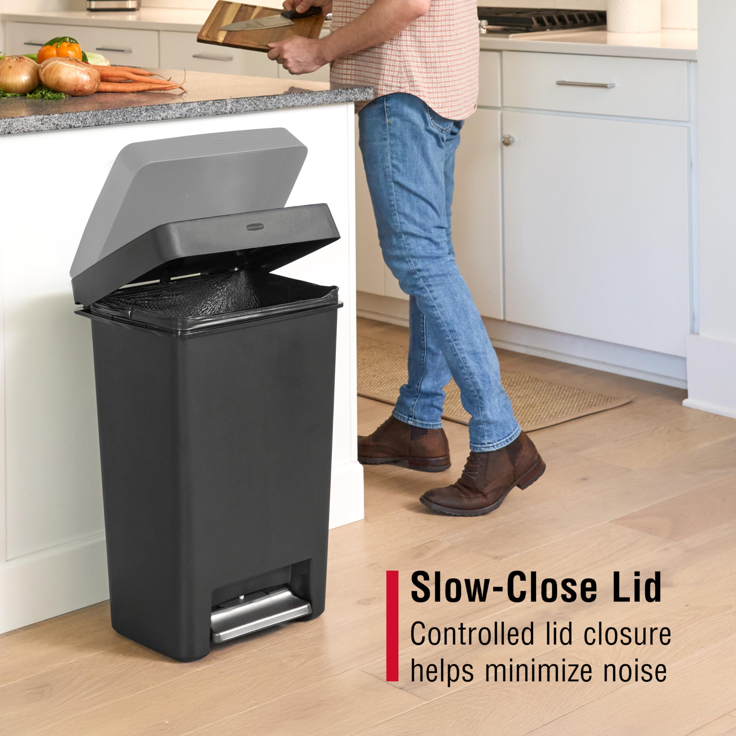 Rubbermaid intérieur avec LinerLock maintenant le sac pour éviter le glissement