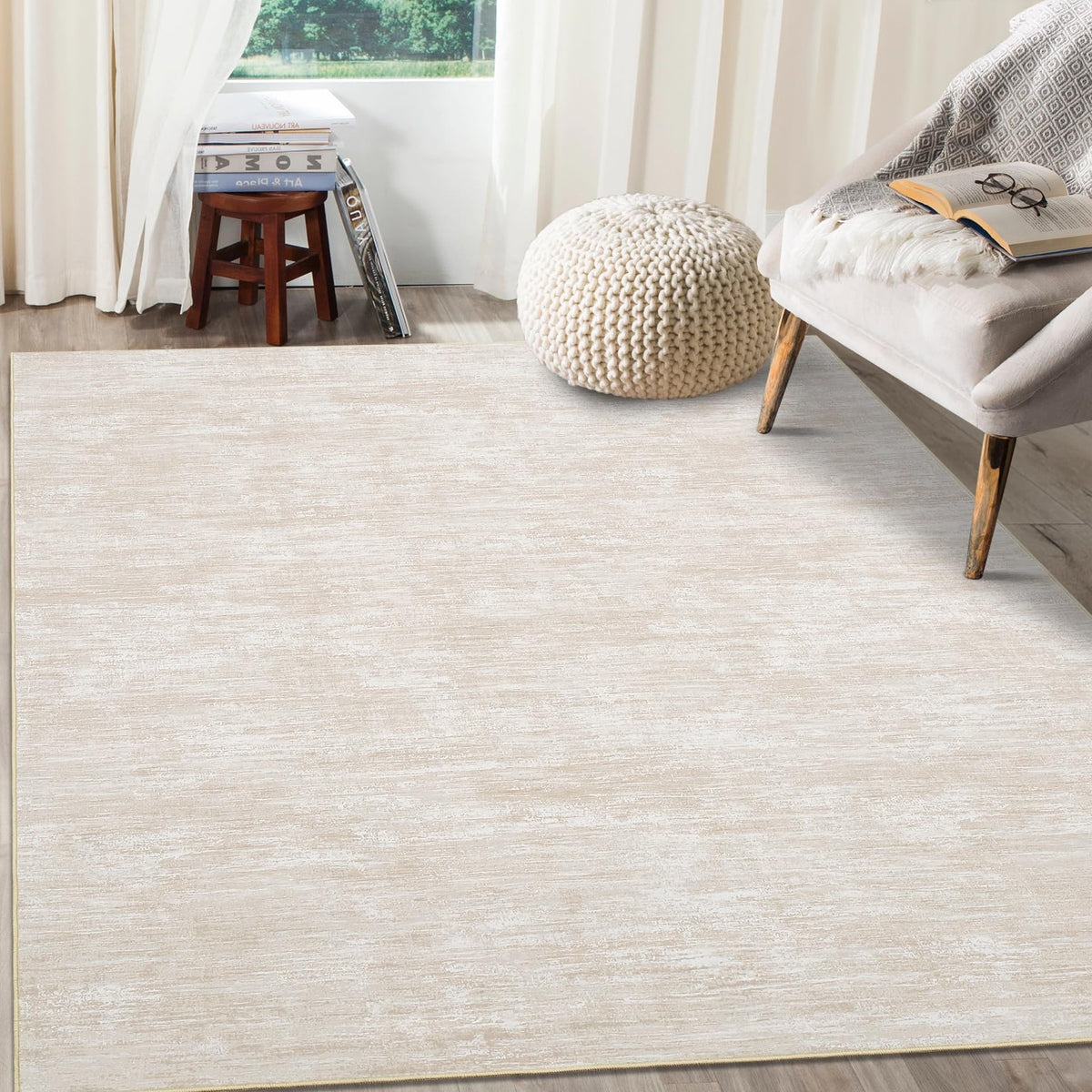 RUGSREAL vue avant du tapis beige montrant design abstrait et finition moderne